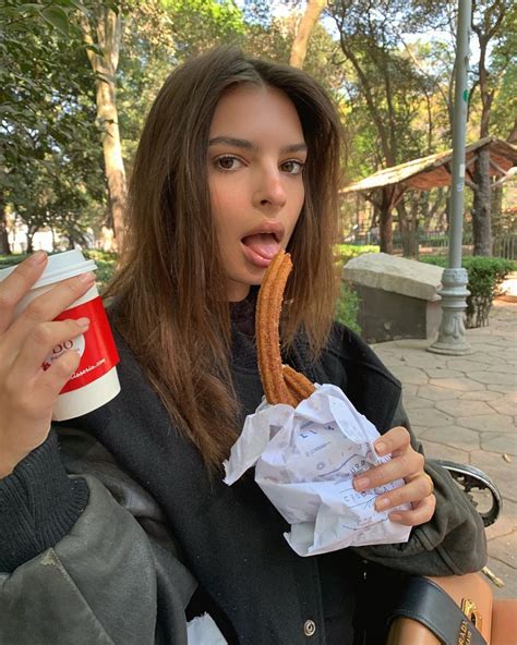 116 of Emily Ratajkowski nude Instagram pics